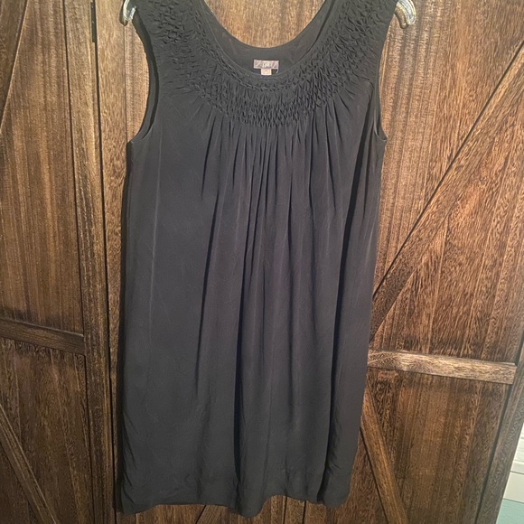J. Jill Black Crinkle Sleeveless Dress, M, 100% Silk - Picture 7 of 10